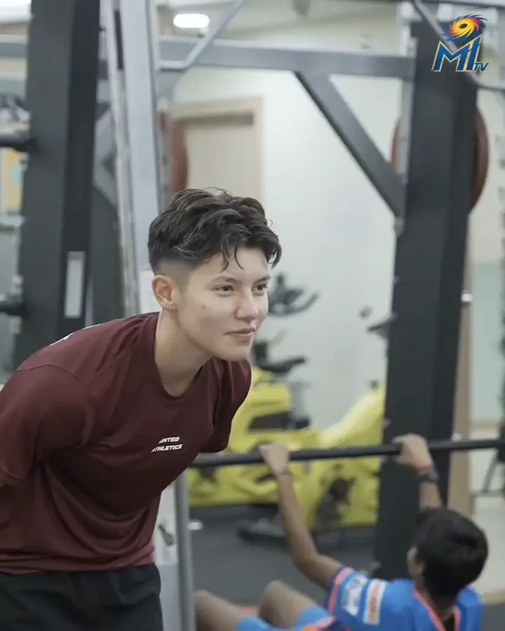 Mumbai Indians Snap 5